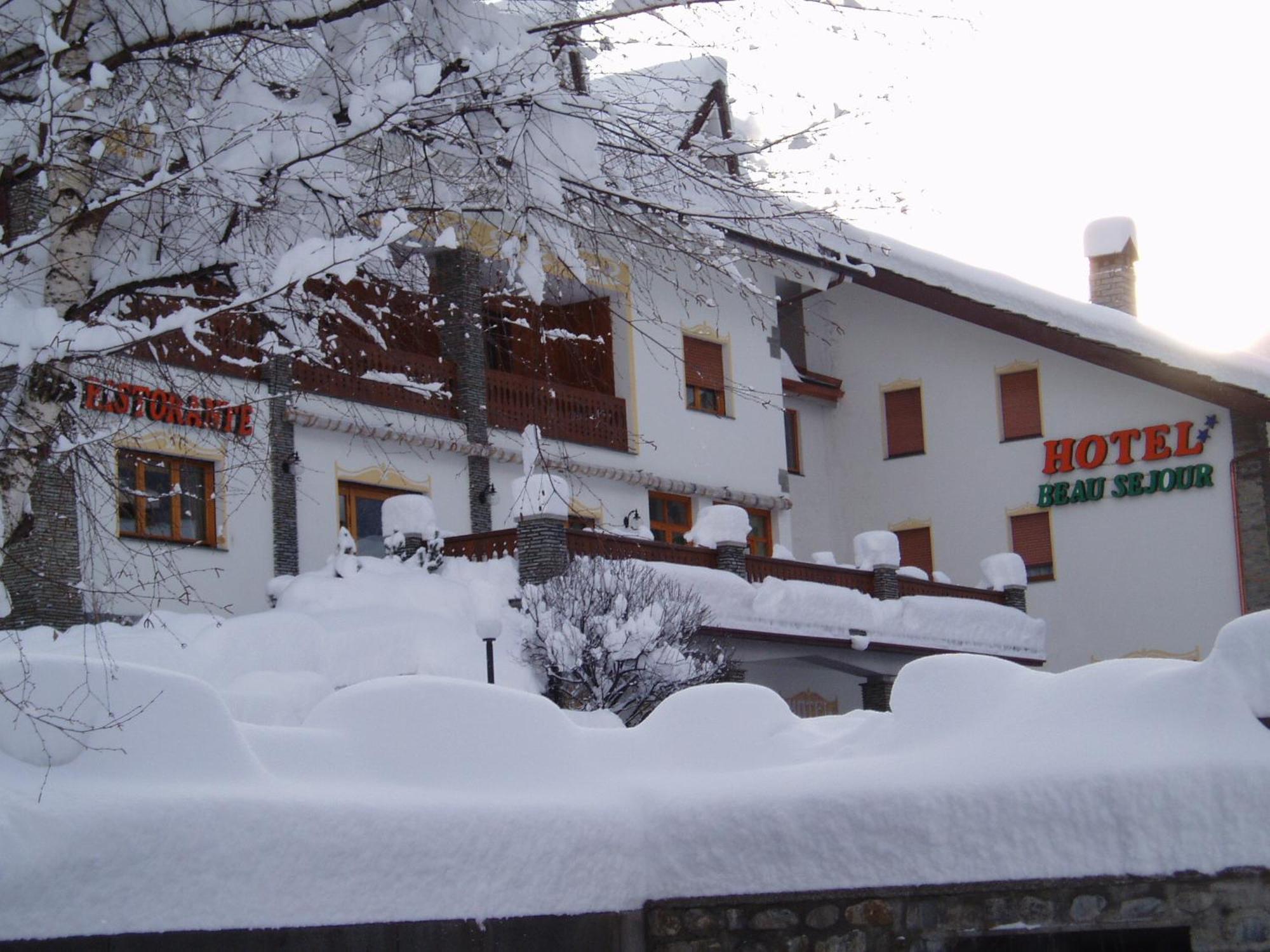 Hotel Beau Sejour Pré-Saint-Didier Εξωτερικό φωτογραφία